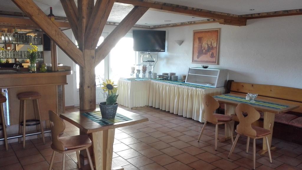 Pension Forsthaus Taele - Das Gaestehaus Vom Schwarzwaldgasthaus Salenhof تيتيسي نيوستادت المظهر الخارجي الصورة